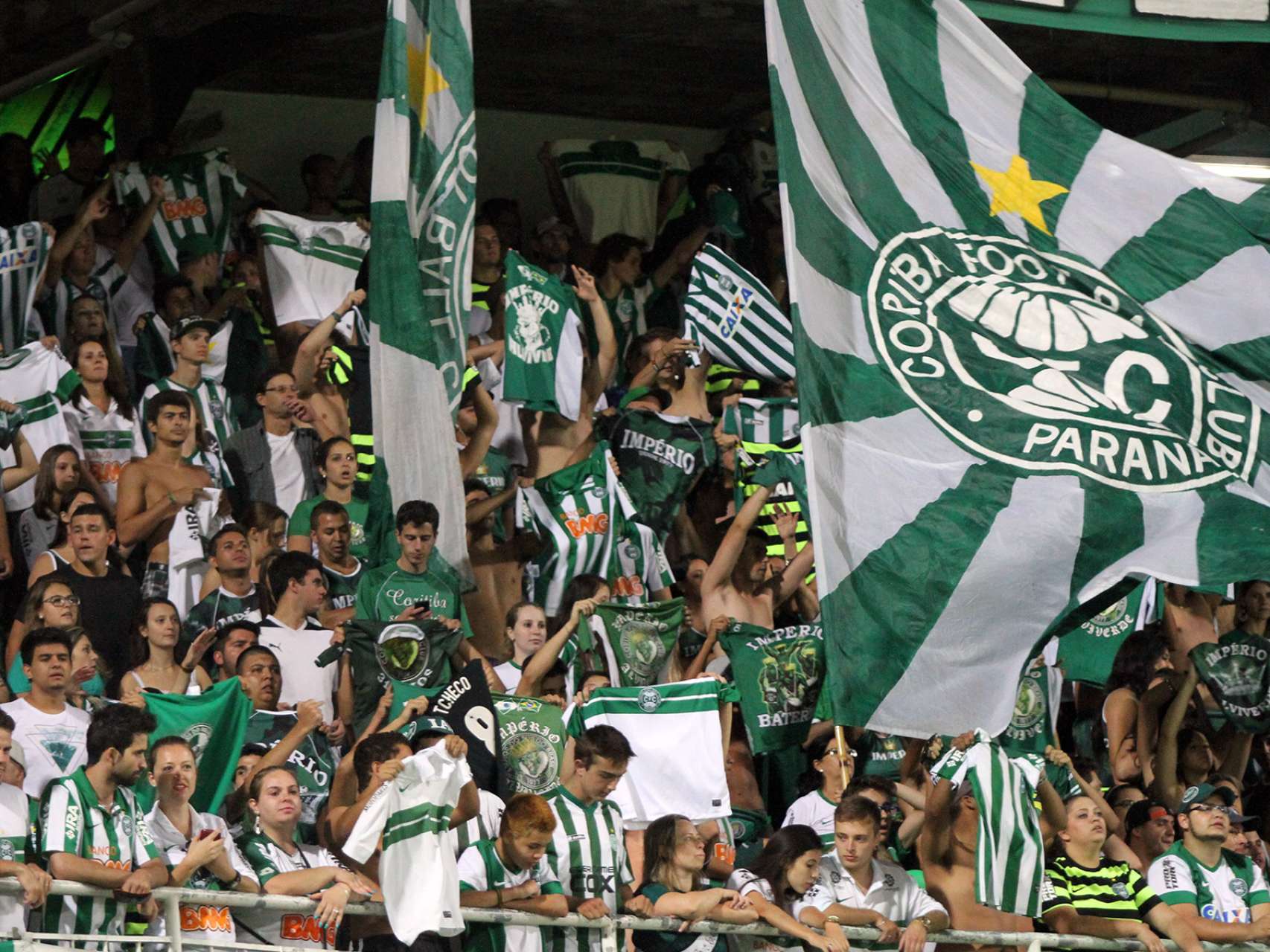 Para lotar o Couto