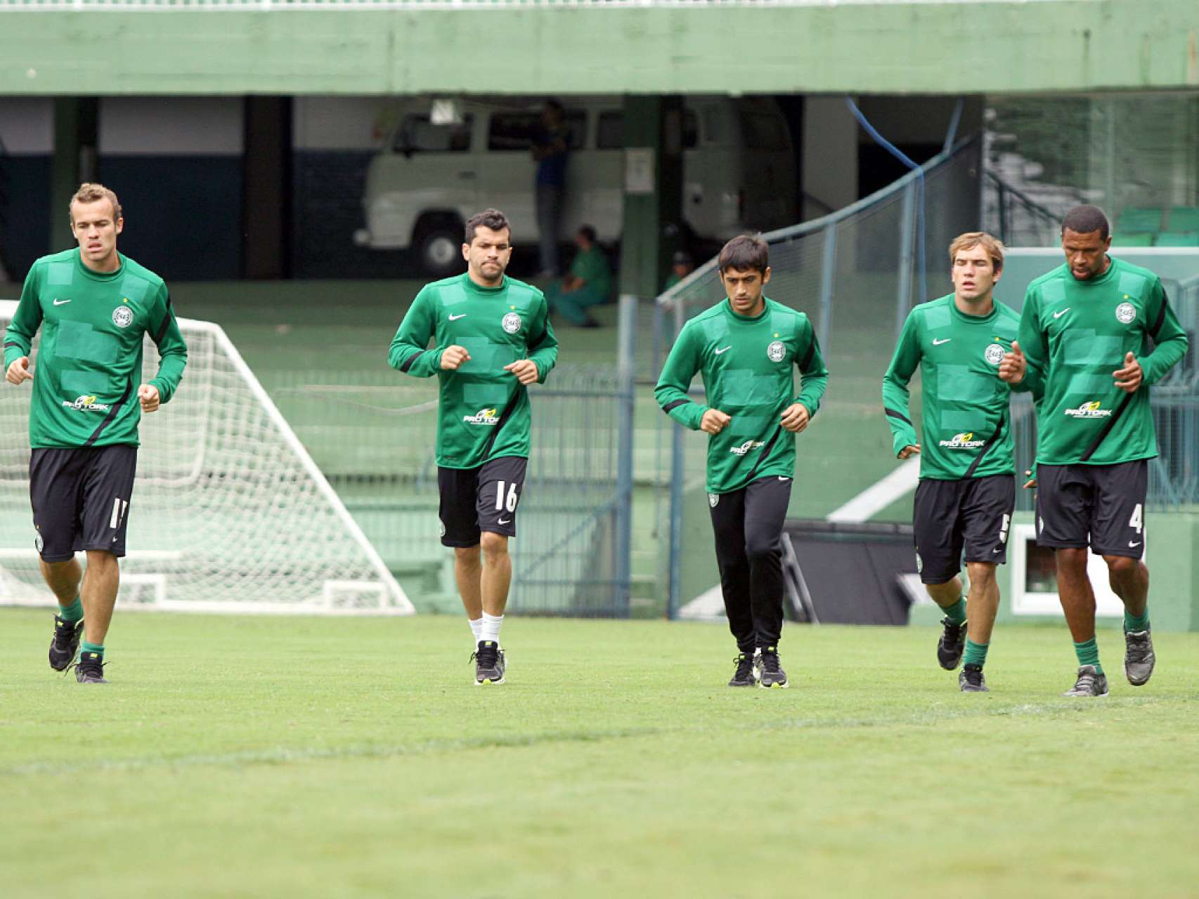 Coxa se prepara pensando no Cianorte