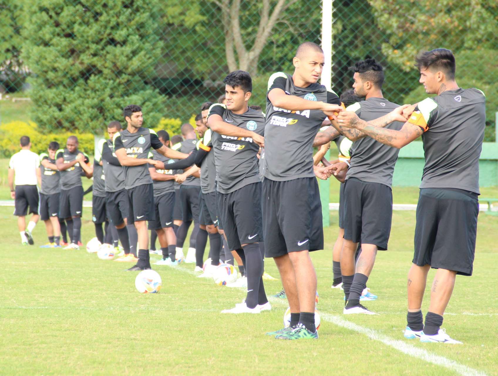 Galeria Coxa: treino no CT