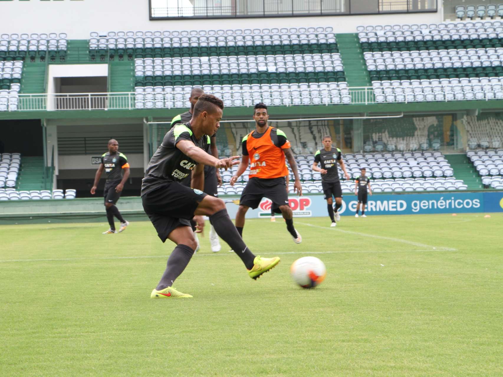 Galeria Coxa: treino no Couto