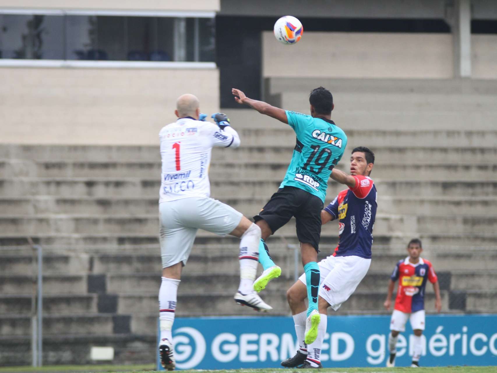 Primeiro cl�ssico do ano