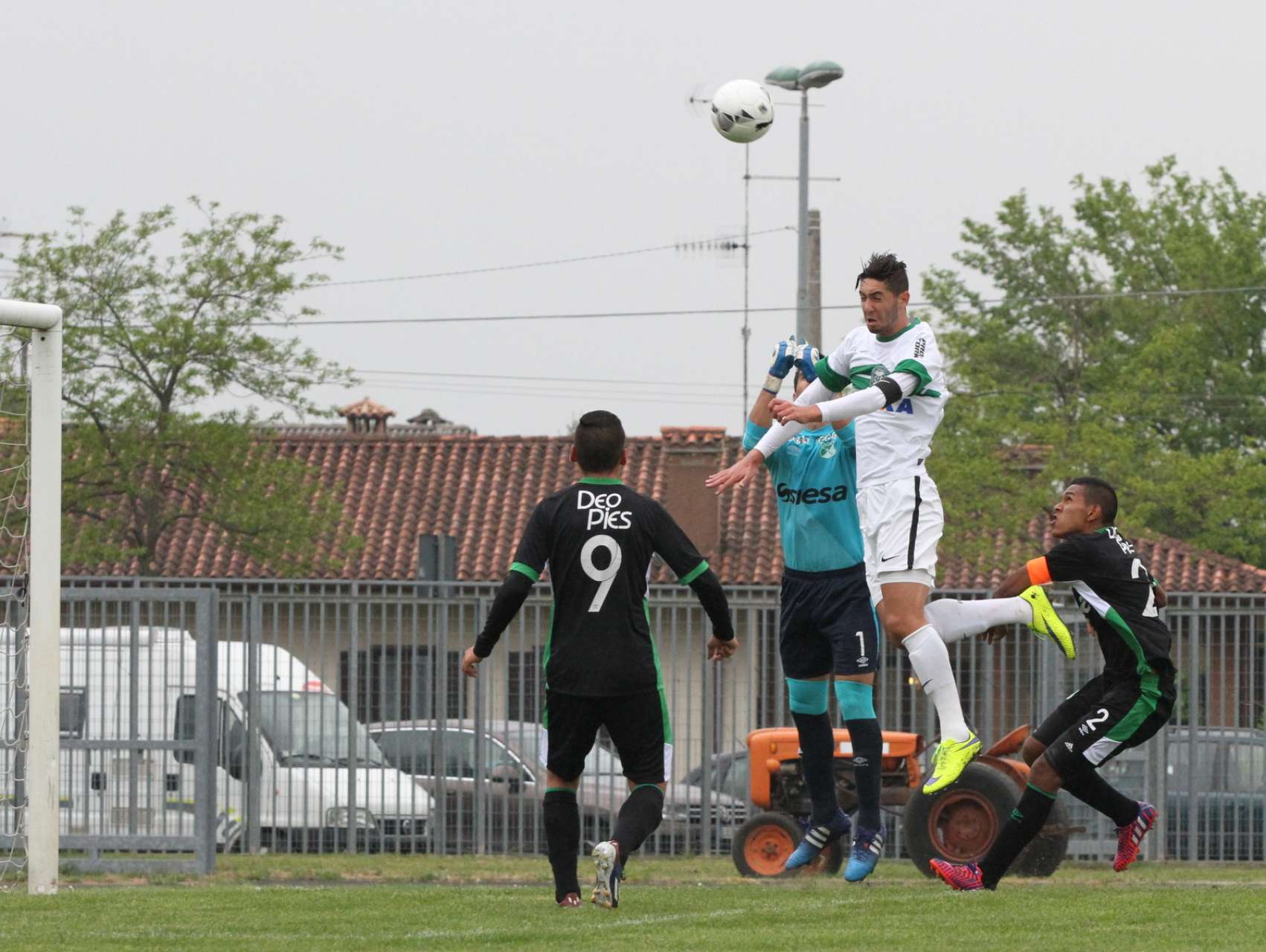 Vit�ria alviverde na Ta�a BH