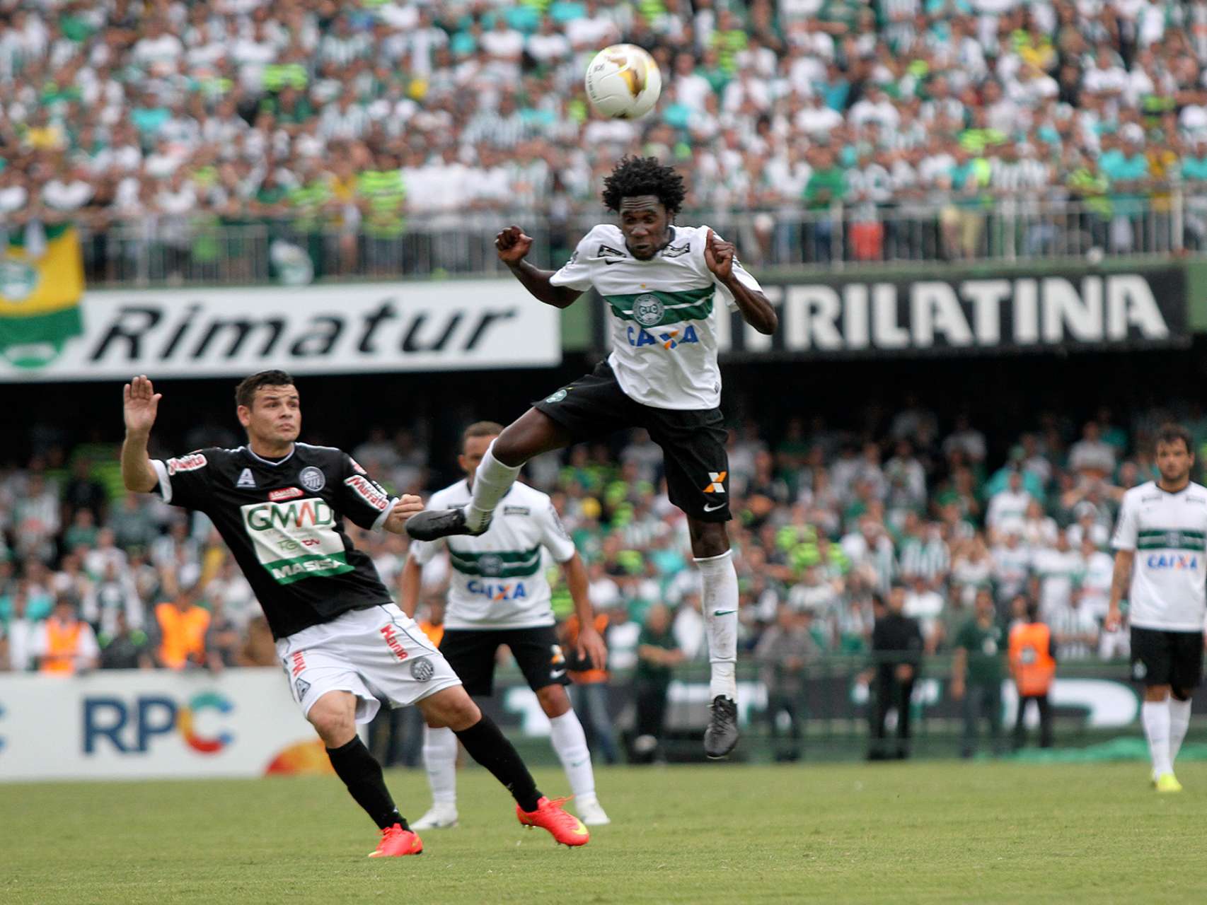 De olho no Paranaense