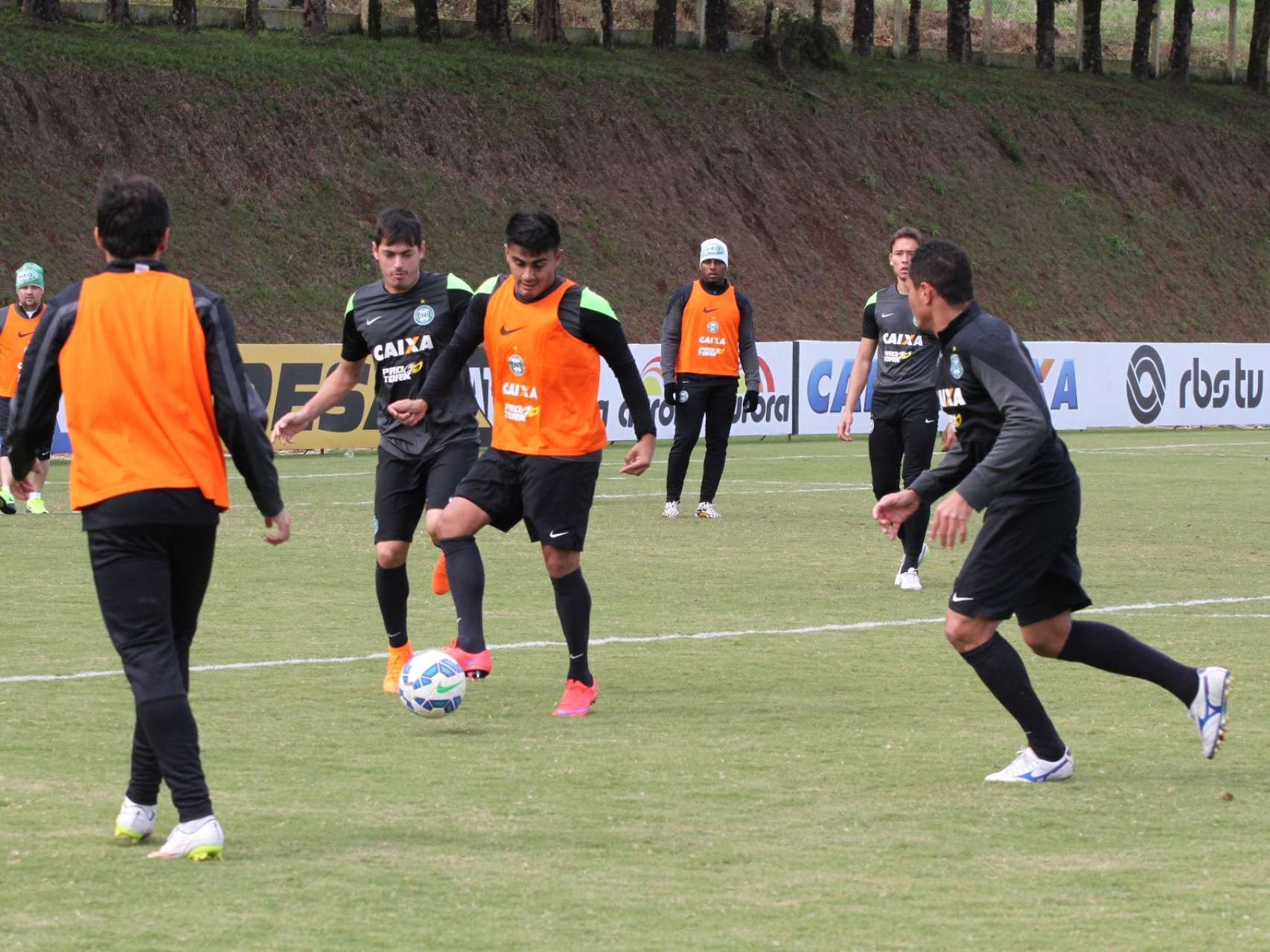 Coxa treina em Chapec�