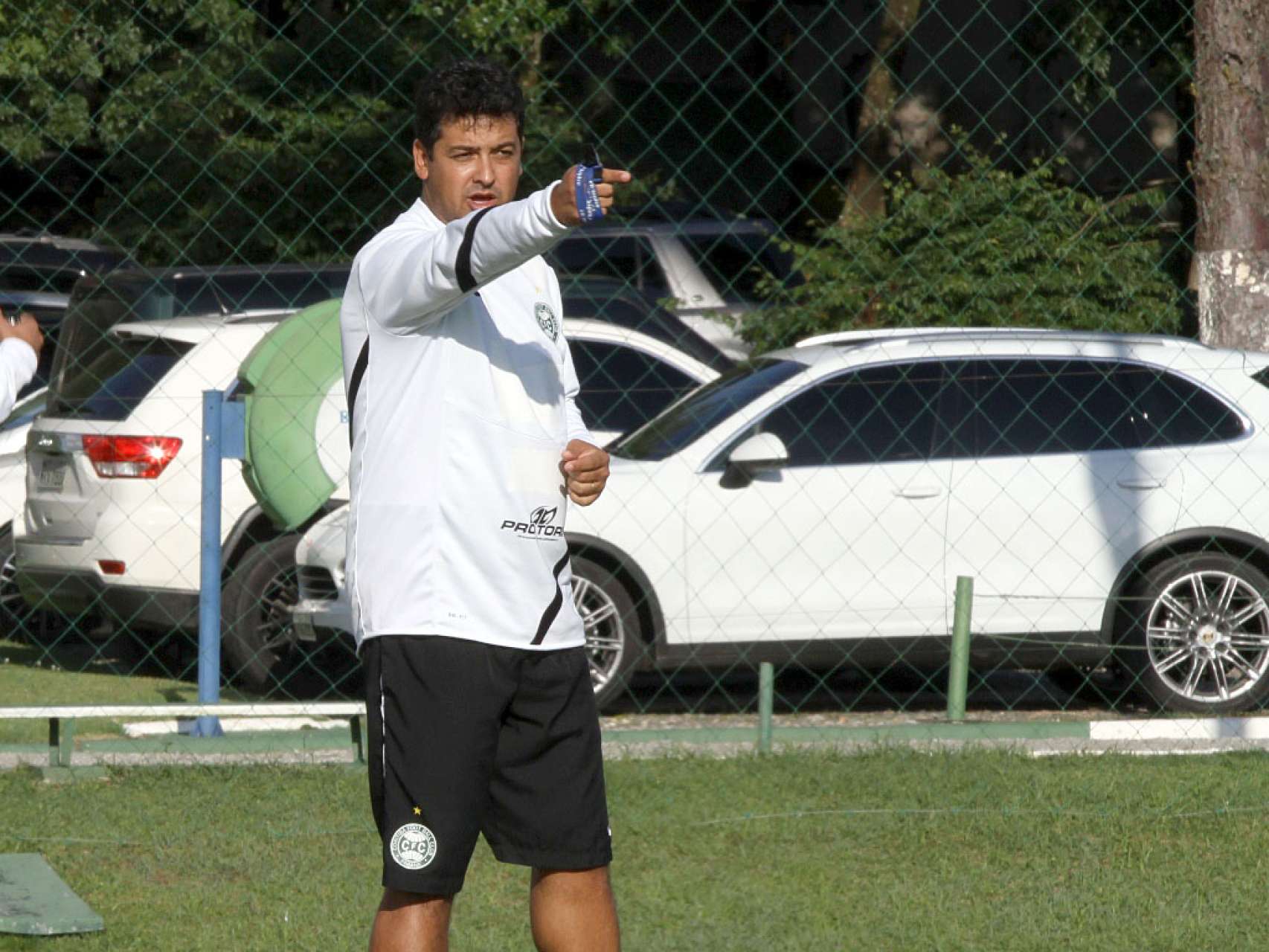 Duelo de treinadores campe�es