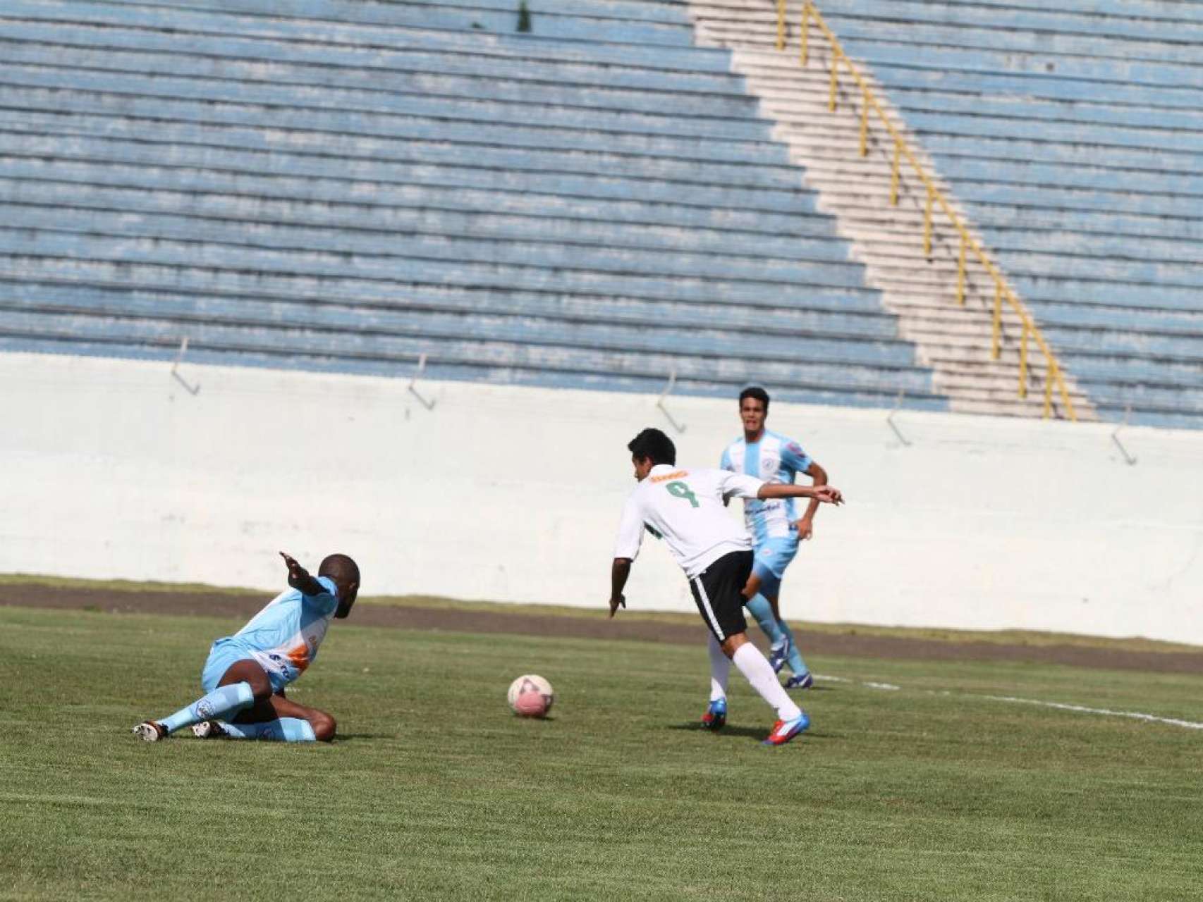 Coxa e Londrina j� decidiram estadual Sub-20