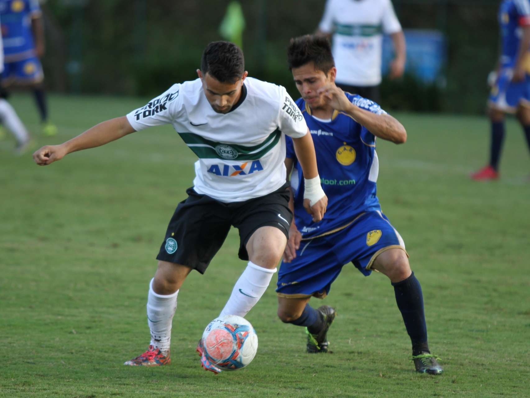 Sub-23 empata fora de casa
