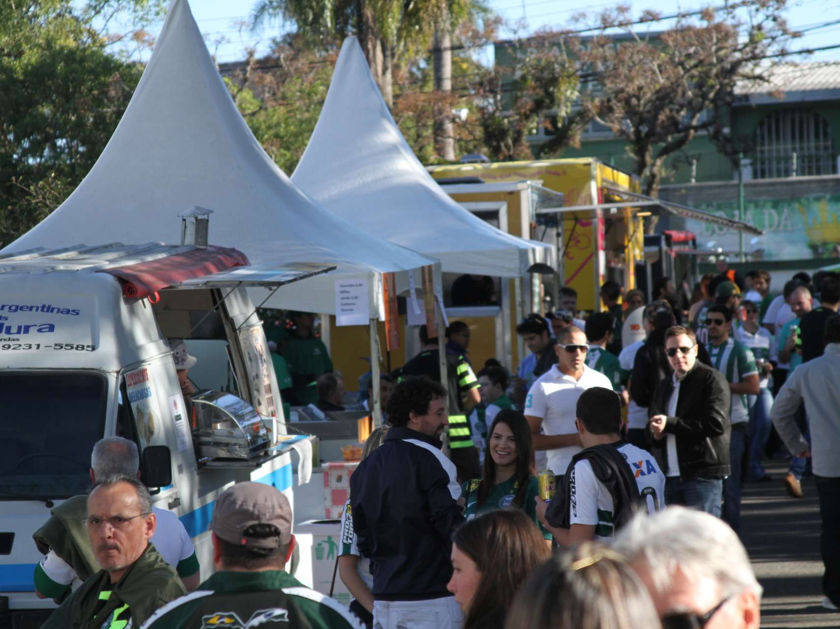 Food Park no domingo!
