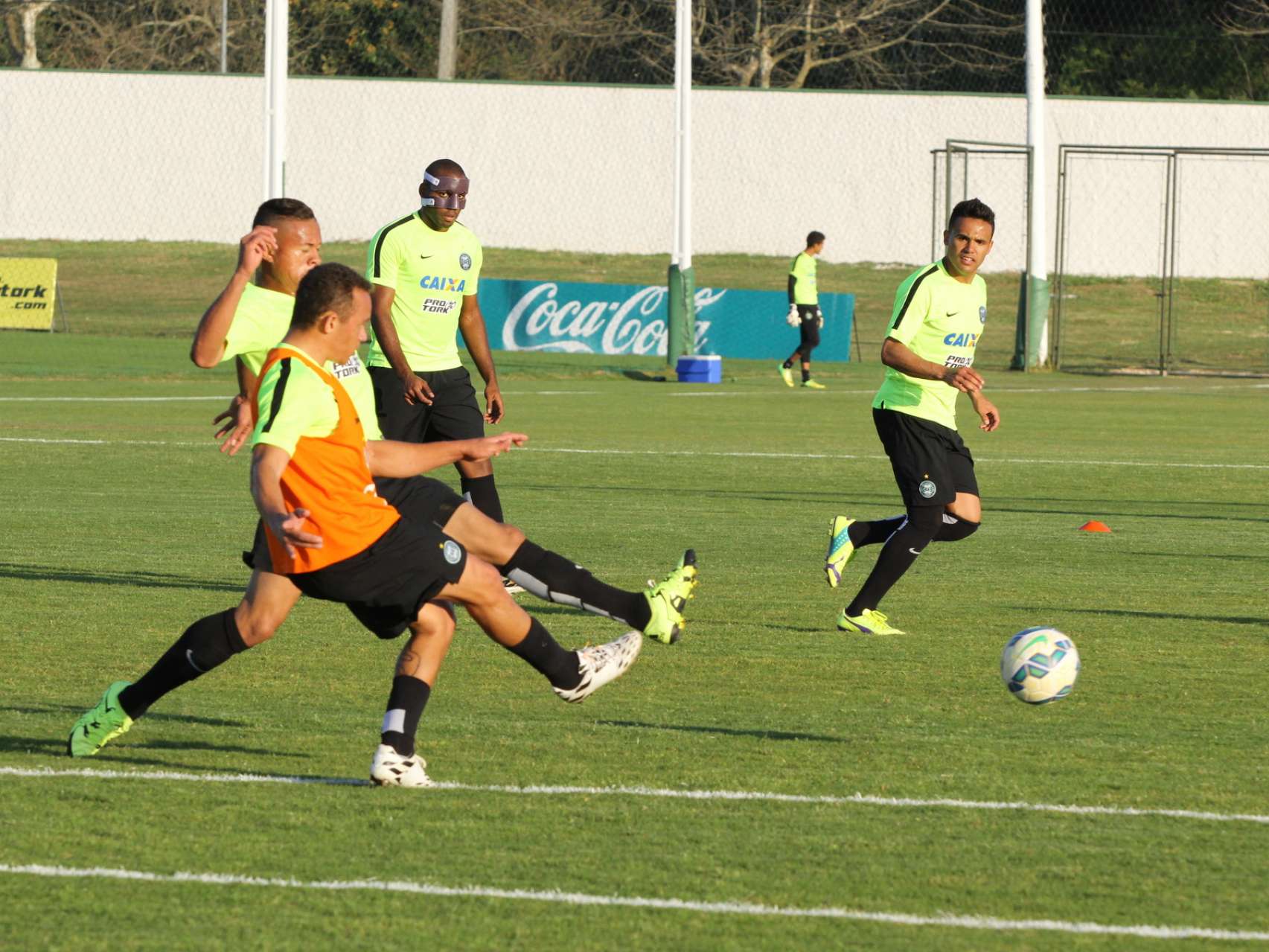 Fotos da reapresenta��o
