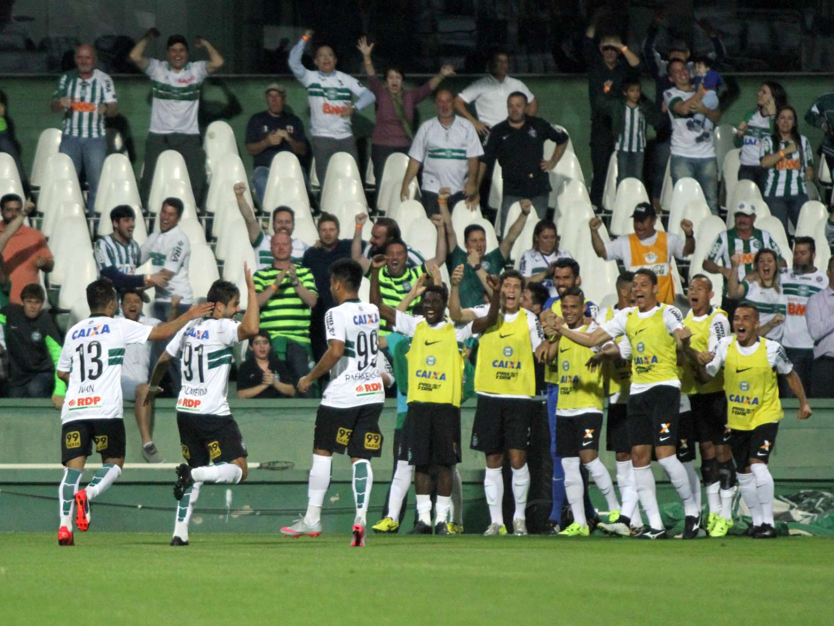 Coxa vence o Palmeiras