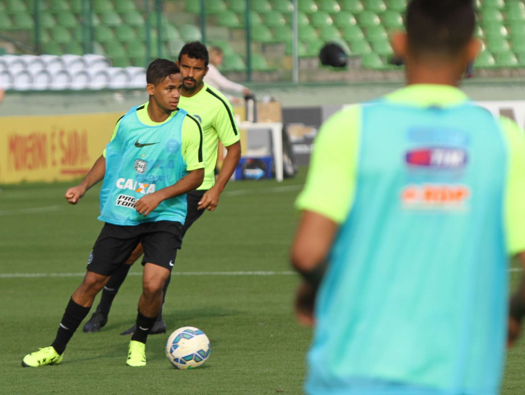 Coxa faz �ltimo treino