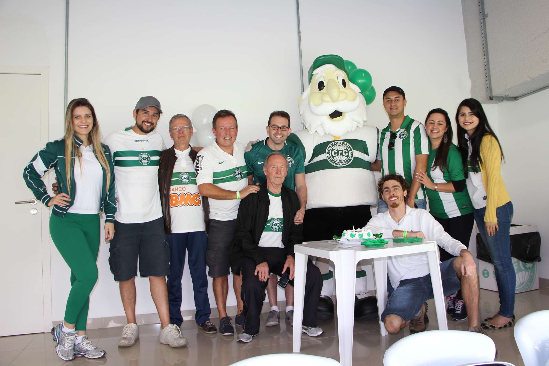 Feliz anivers�rio!