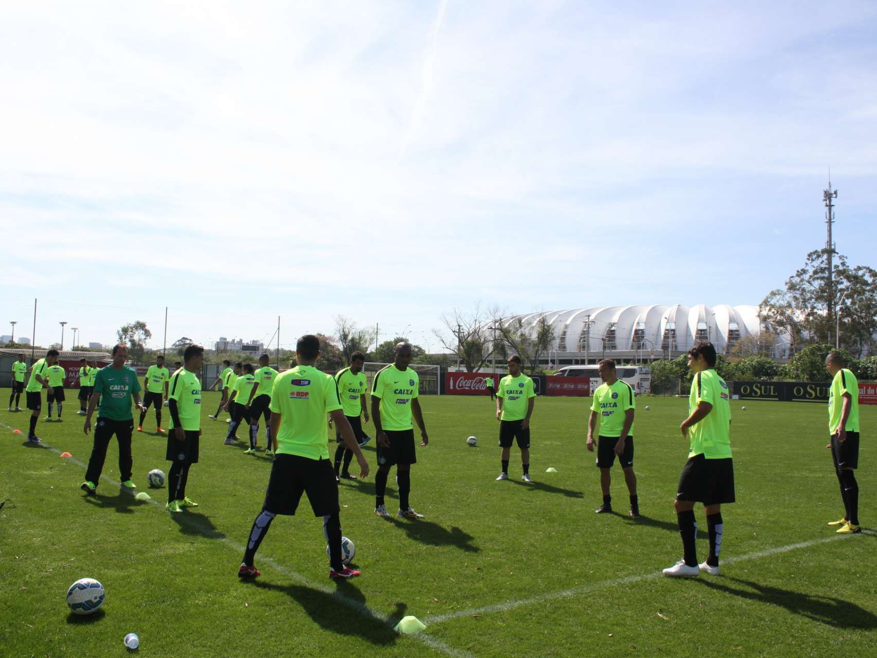 �ltimo treino em Porto Alegre