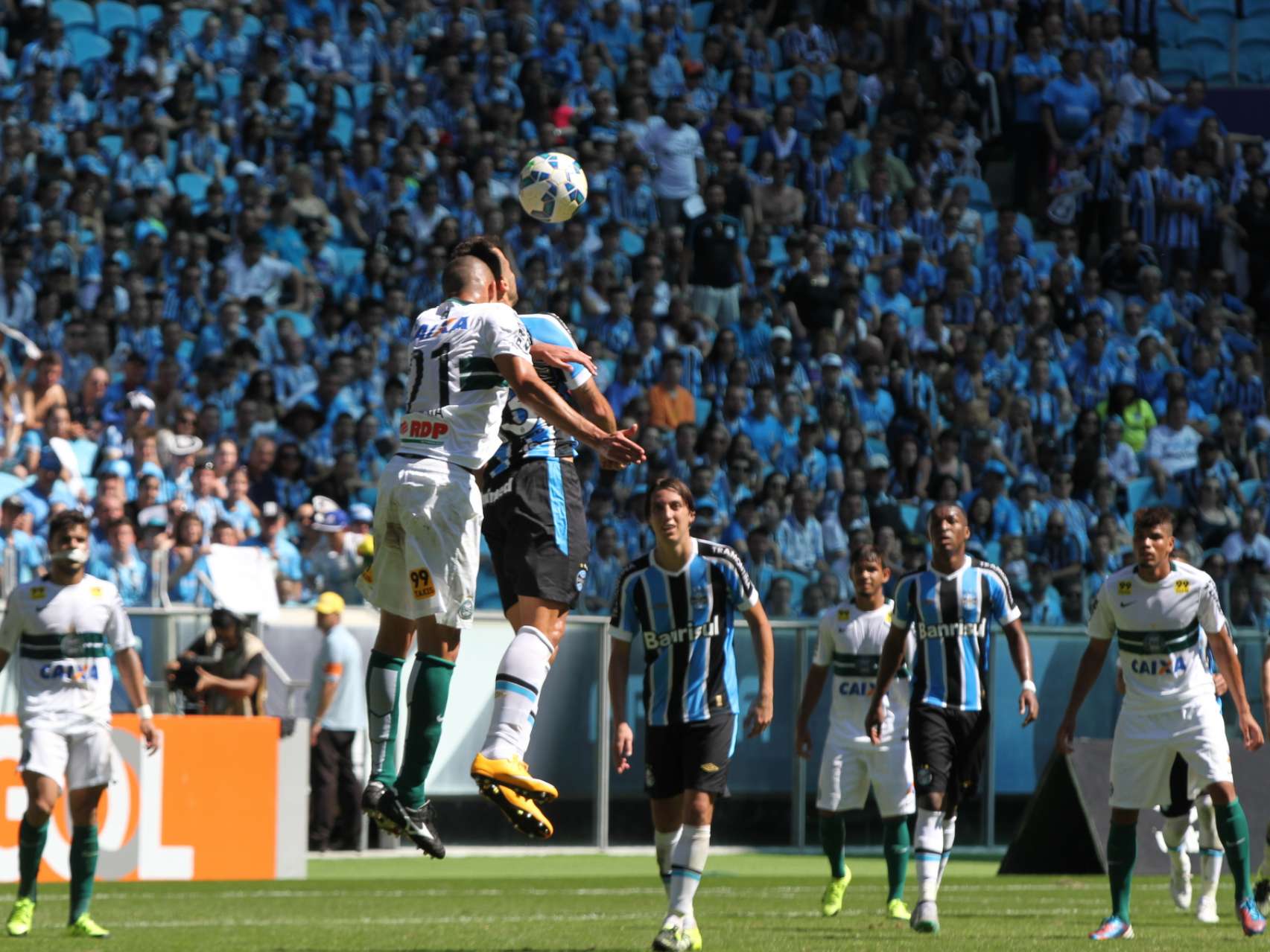 Fotos do empate em Porto Alegre