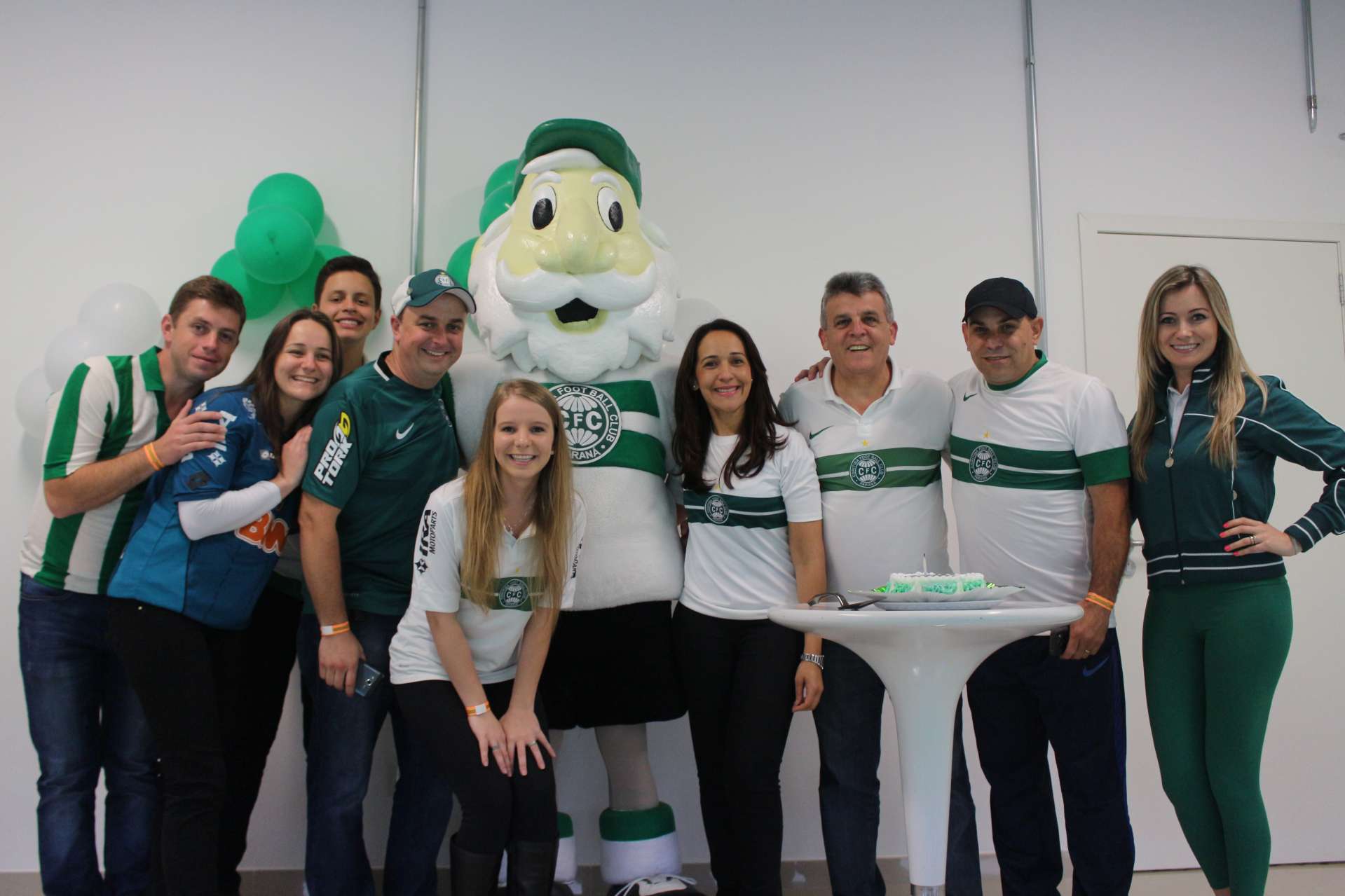 Anivers�rio dos s�cios