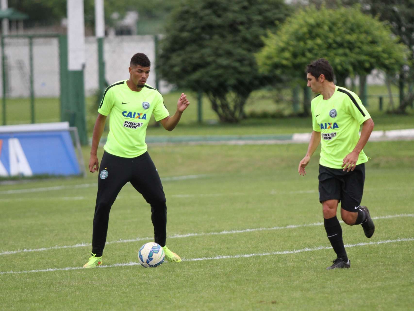 Juninho est� liberado