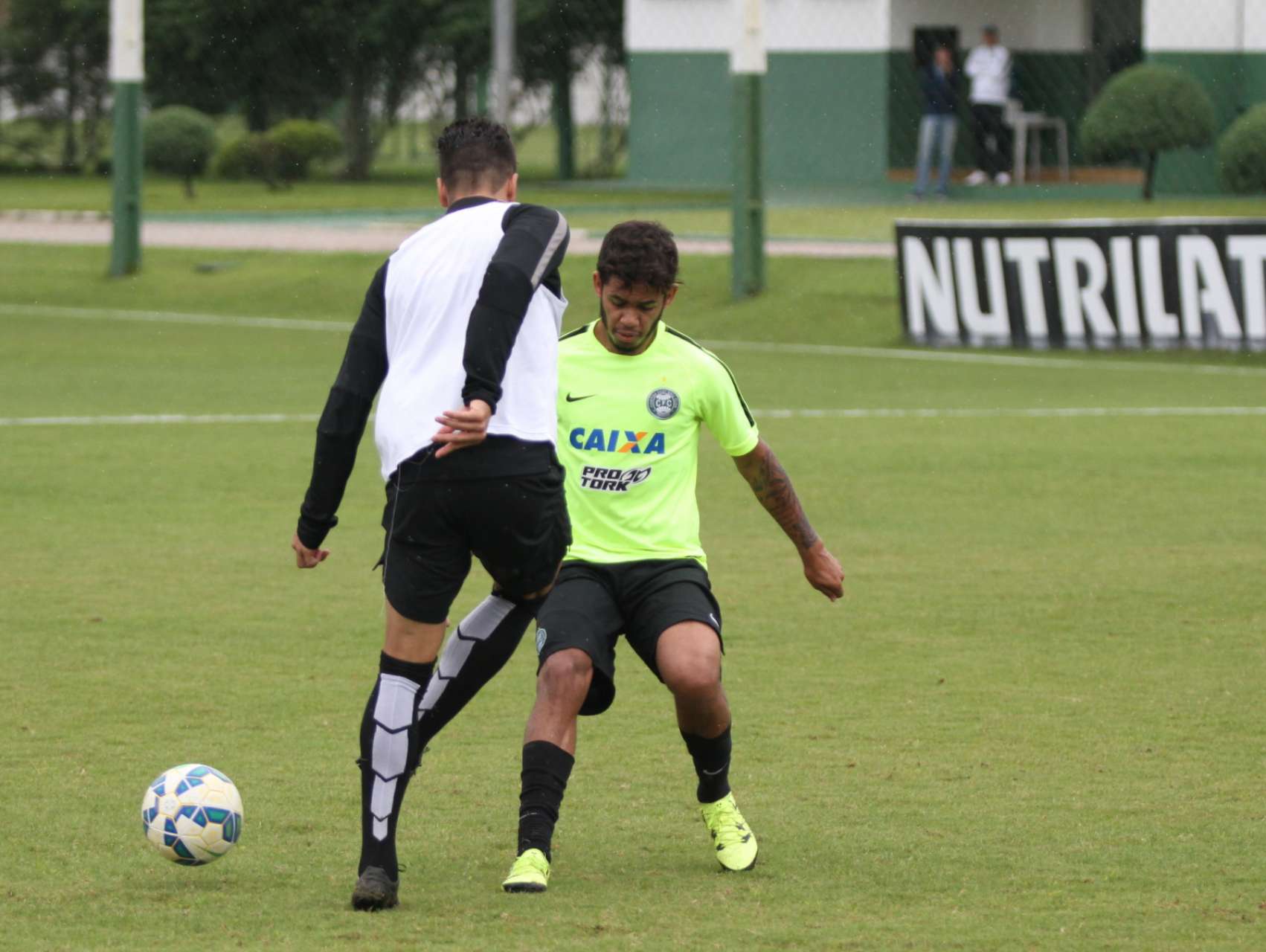 Alviverde treina no CT