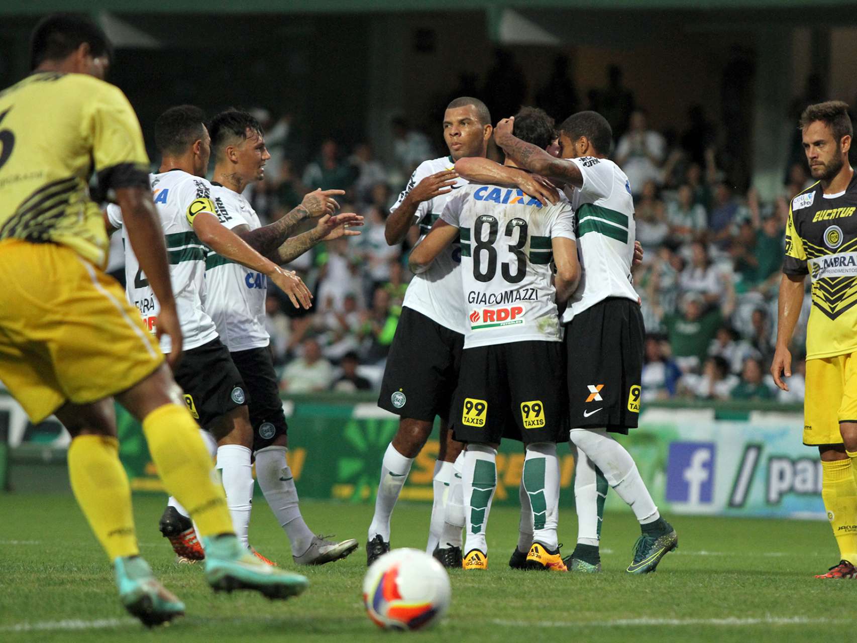 Vit�ria com goleada