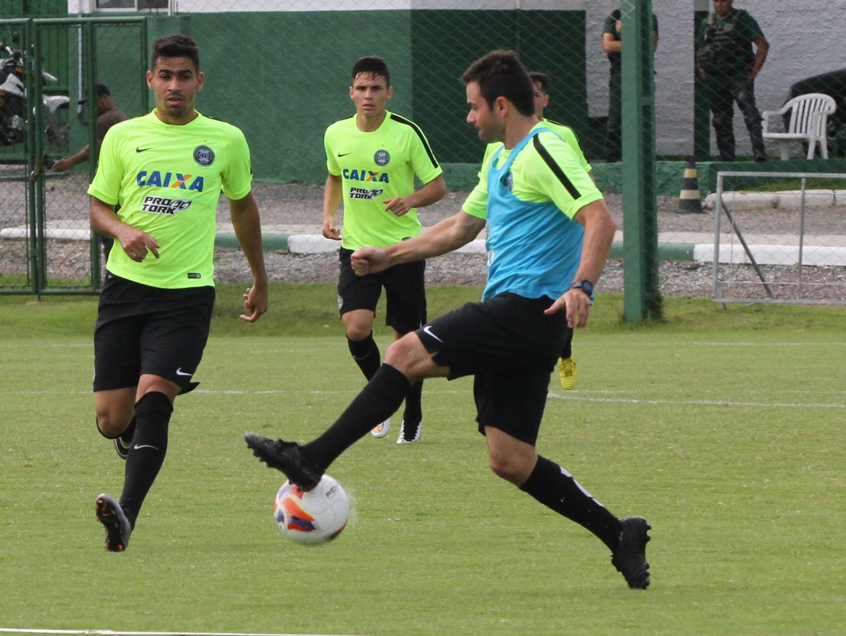 Em busca da consist�ncia