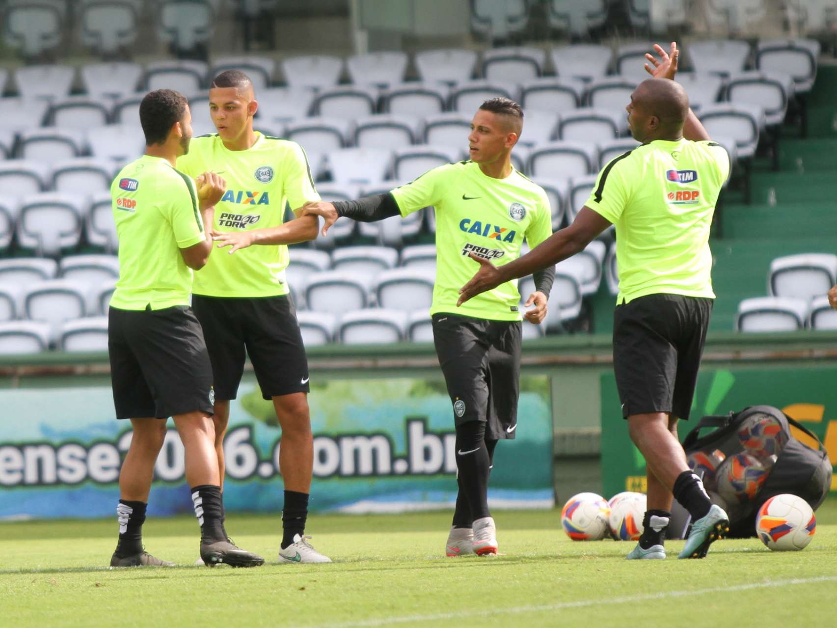 Fotos do treino de s�bado