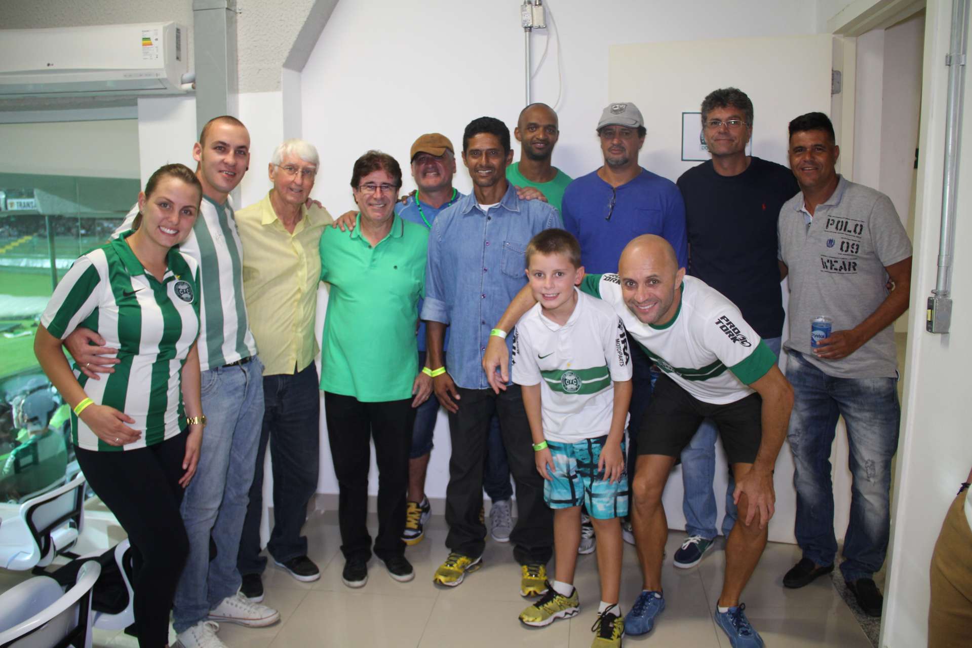 Torcendo com �dolos