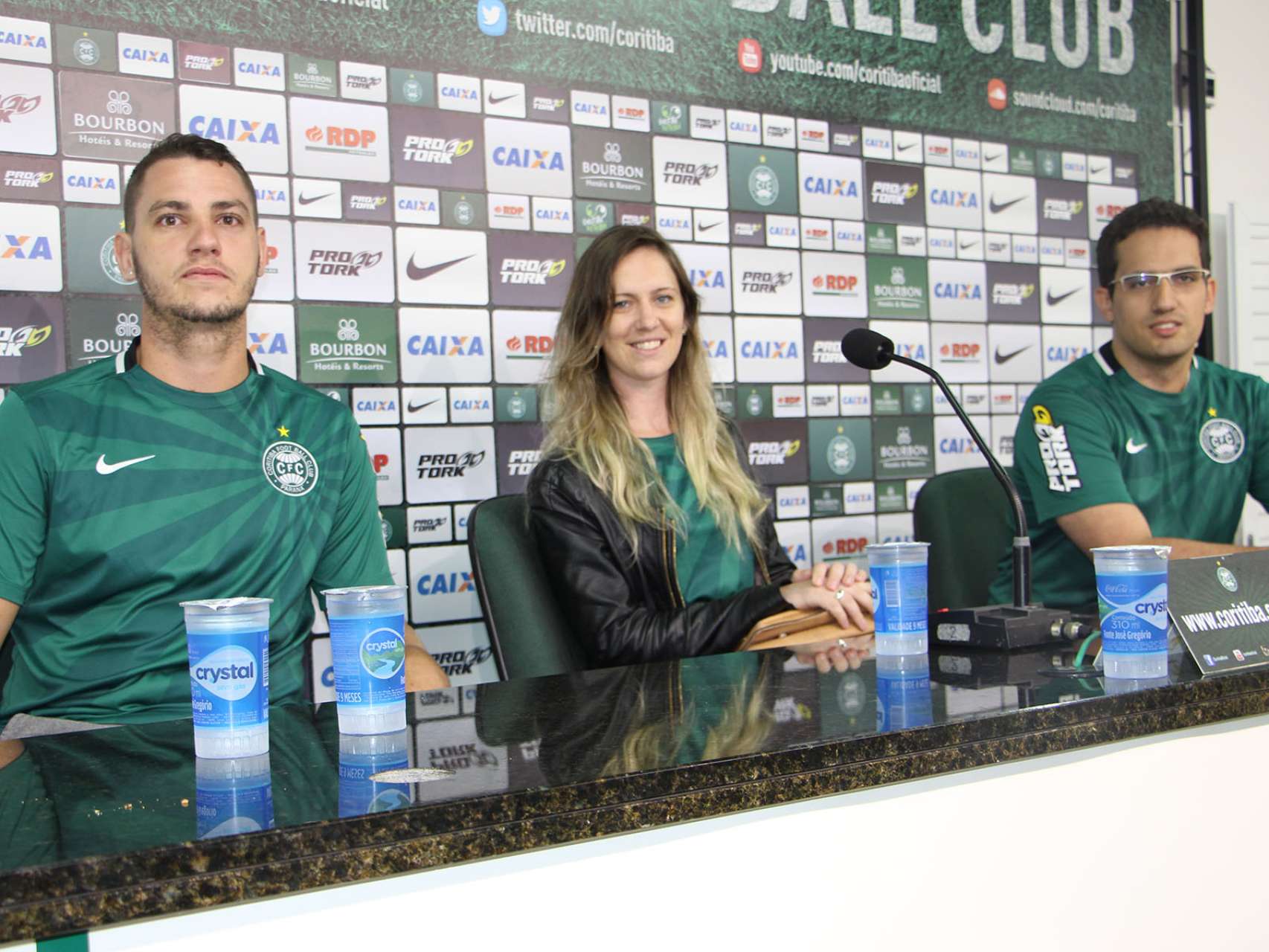 S�cios na coletiva 