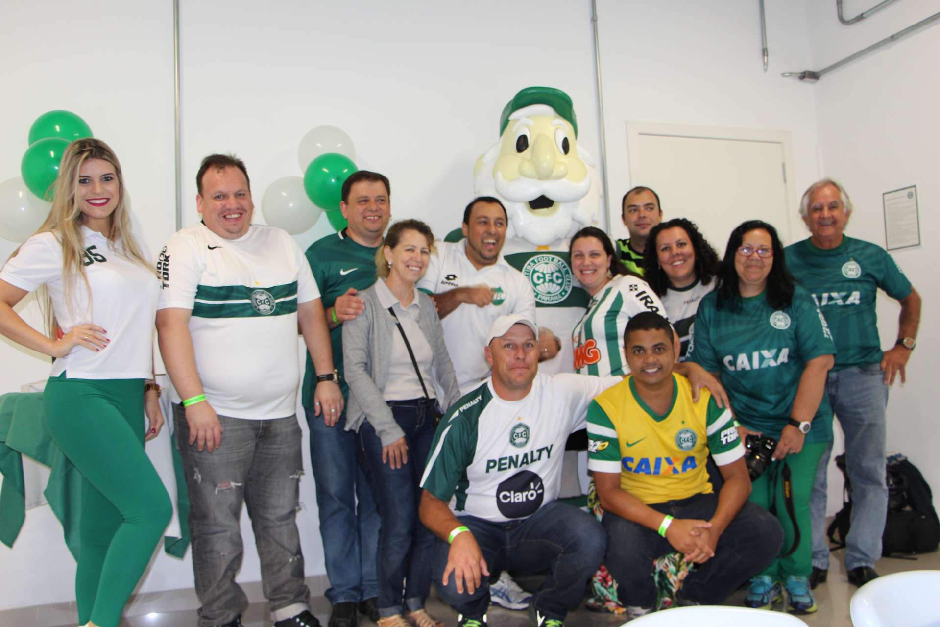 Feliz anivers�rio, s�cio!