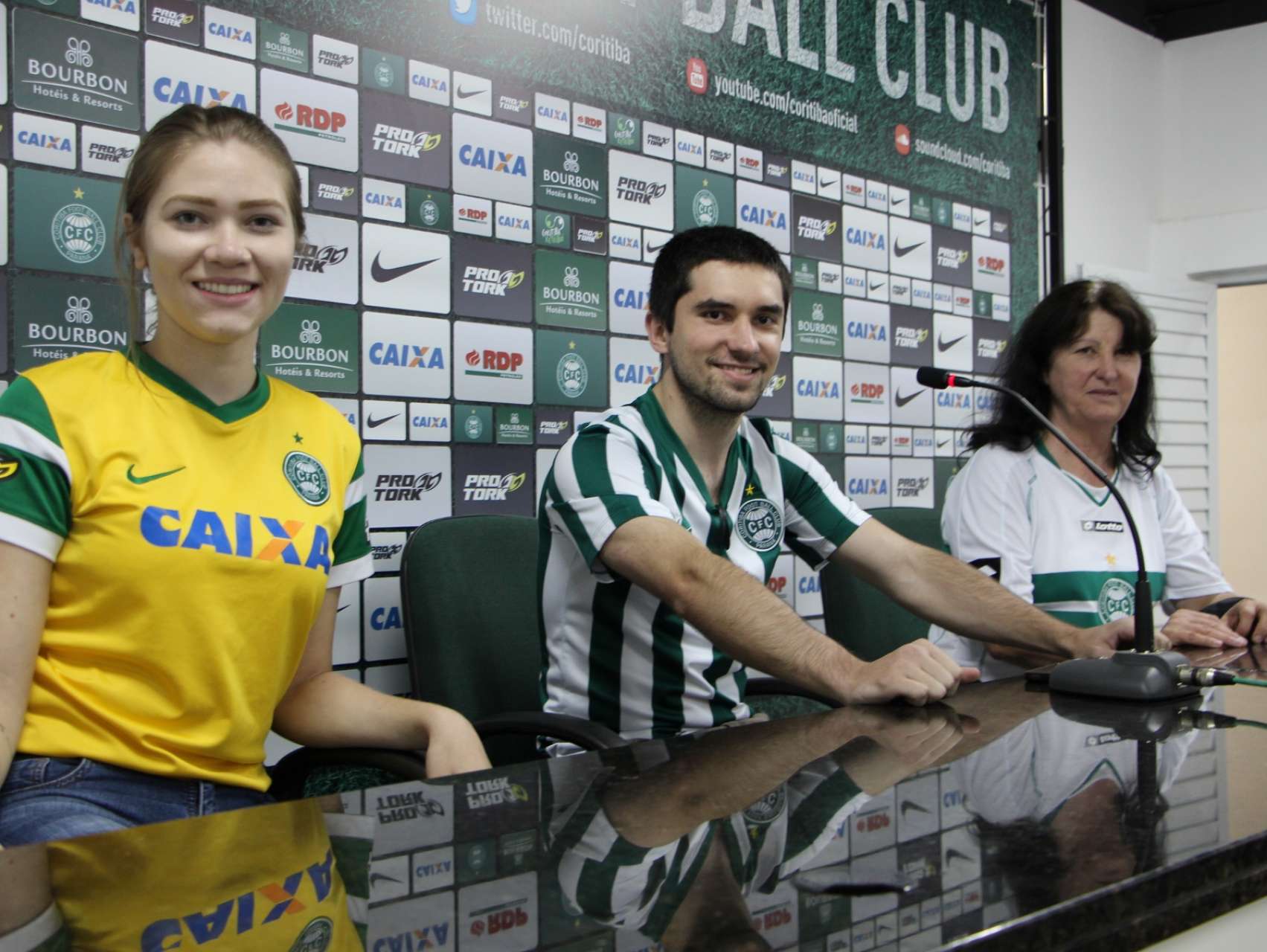 S�cios na coletiva 