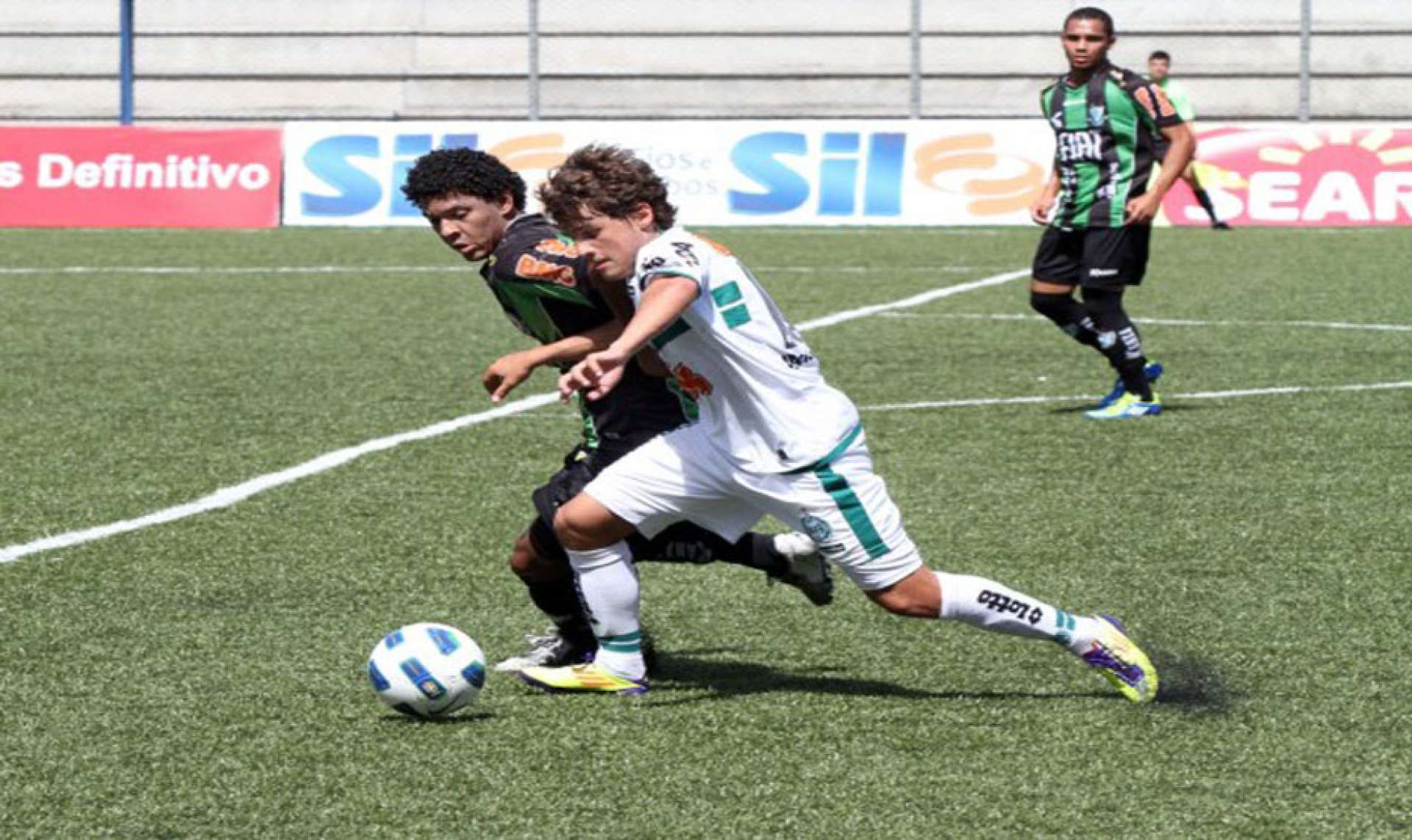 Coxa vence no Brasileiro Sub-20