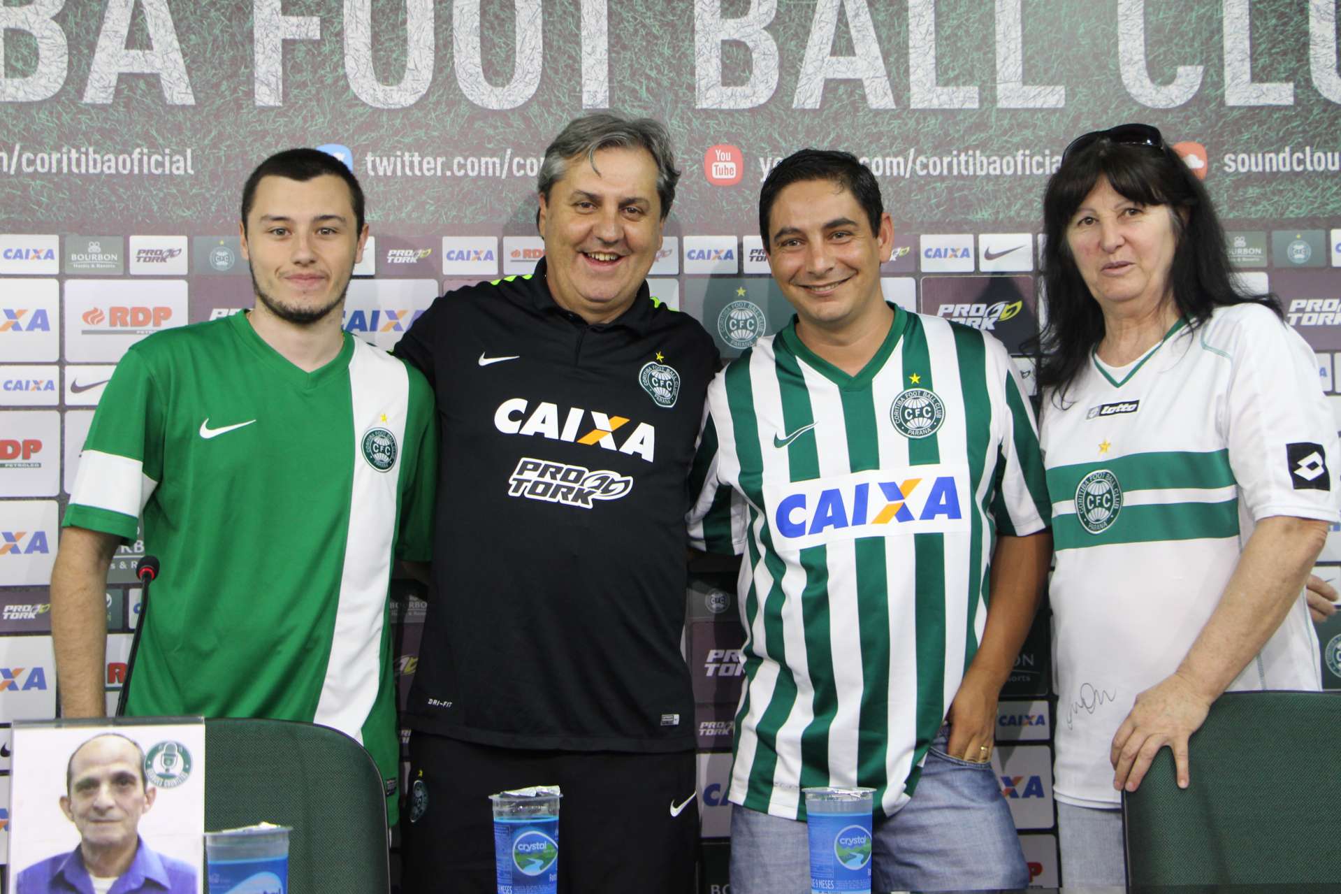 S�cios na coletiva de imprensa 