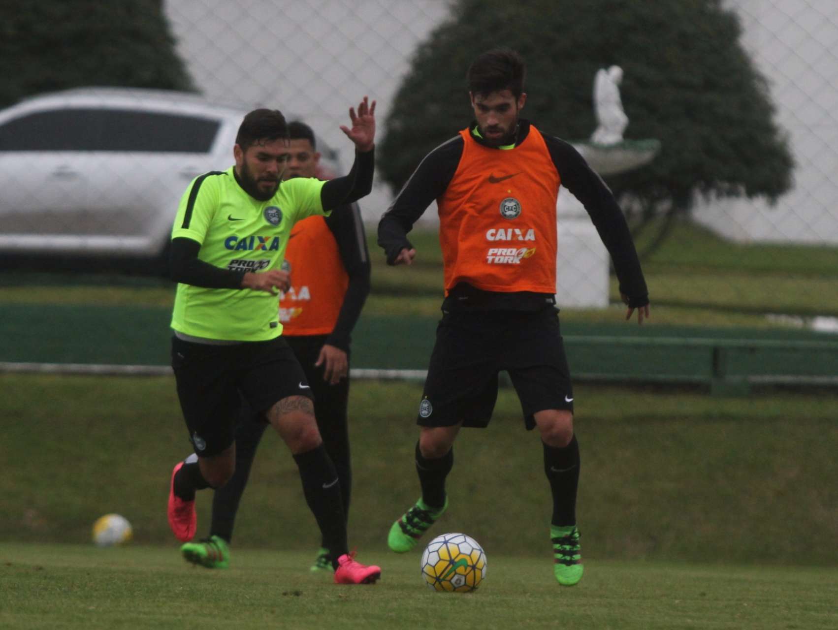 Coxa se reapresenta no CT