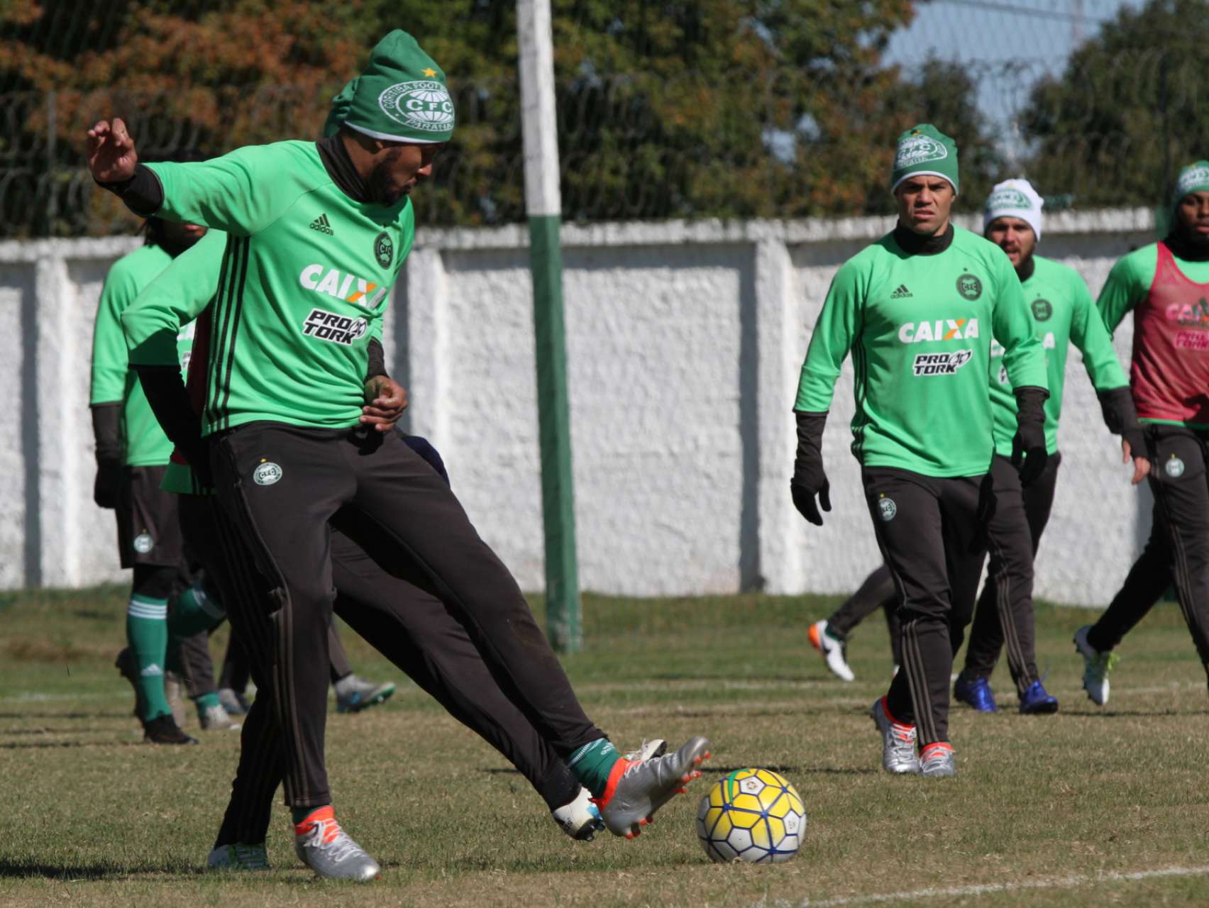 Coritiba abaixo de zero
