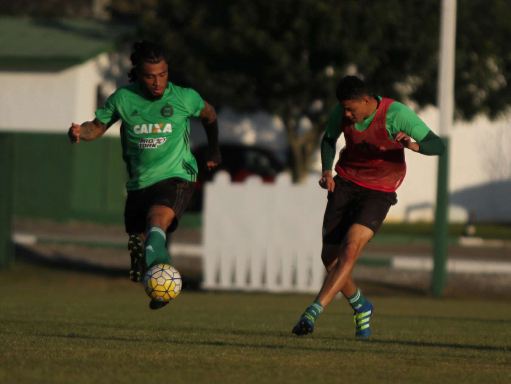 Kazim mant�m rotina de atividades